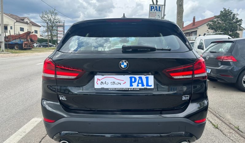 
								BMW X1 2.0 sDrive18d 150 KS Automatik Lounge Full LED Kamera NAVI 2021 full									