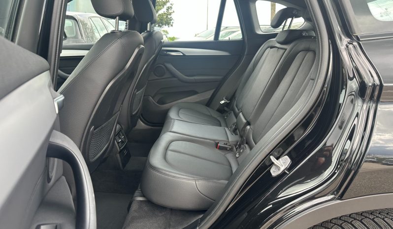 
								BMW X1 2.0 sDrive18d 150 KS Automatik Lounge Full LED Kamera NAVI 2021 full									