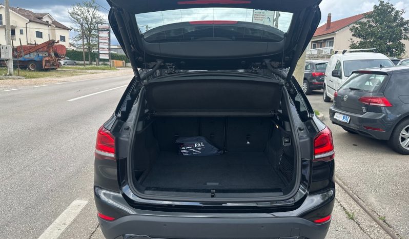 
								BMW X1 2.0 sDrive18d 150 KS Automatik Lounge Full LED Kamera NAVI 2021 full									