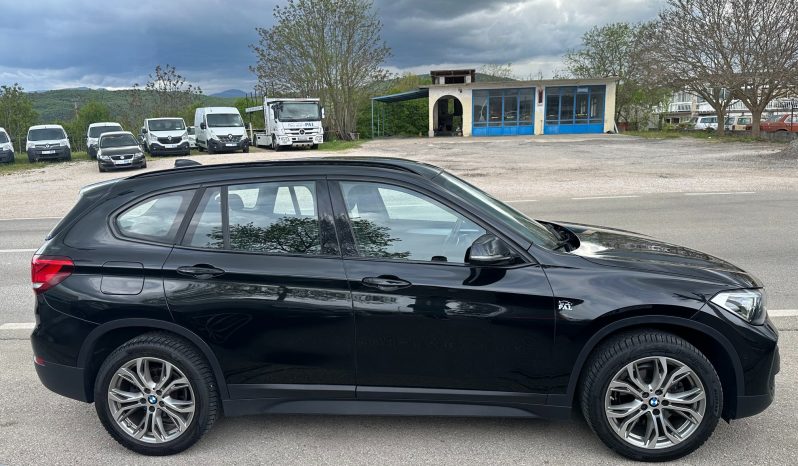 
								BMW X1 2.0 sDrive18d 150 KS Automatik Lounge Full LED Kamera NAVI 2021 full									
