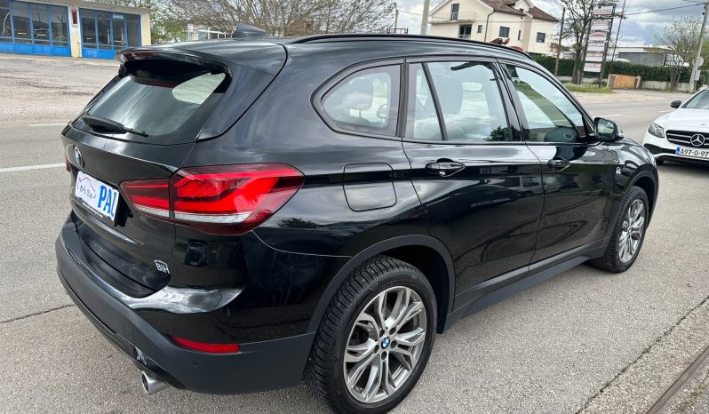 
								BMW X1 2.0 sDrive18d 150 KS Automatik Lounge Full LED Kamera NAVI 2021 full									