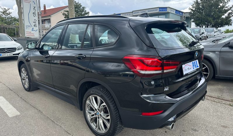 
								BMW X1 2.0 sDrive18d 150 KS Automatik Lounge Full LED Kamera NAVI 2021 full									