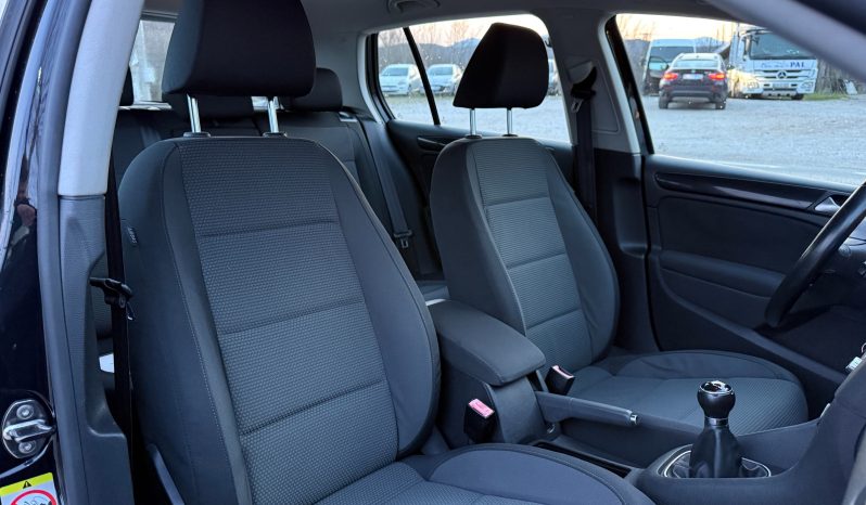 
								Volkswagen Golf 6 1.6 TDI 105 KS Comfortline 2011 full									