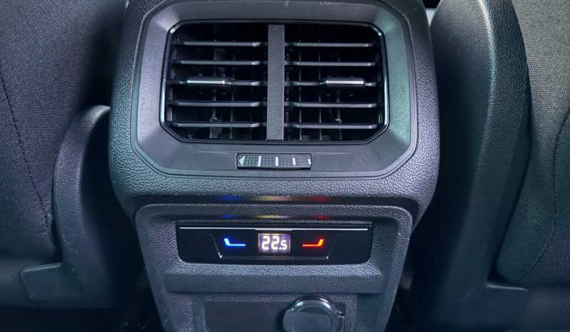 
								Volkswagen Tiguan 2.0 TDI 150 KS DSG7-Tiptronik F1 Life LED NAVI FACELIFT 2022 full									