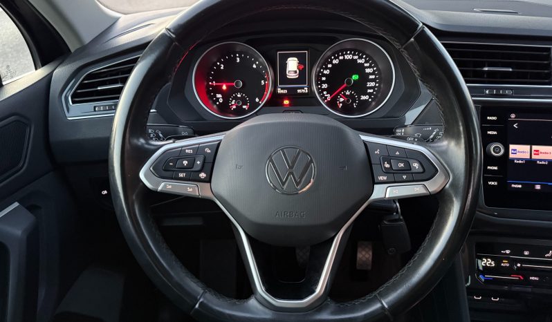 
								Volkswagen Tiguan 2.0 TDI 150 KS DSG7-Tiptronik F1 Life LED NAVI FACELIFT 2022 full									
