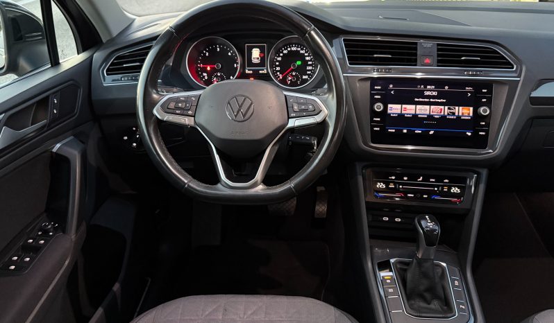 
								Volkswagen Tiguan 2.0 TDI 150 KS DSG7-Tiptronik F1 Life LED NAVI FACELIFT 2022 full									