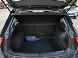 
										Volkswagen Tiguan 2.0 TDI 150 KS DSG7-Tiptronik F1 Life LED NAVI FACELIFT 2022 full									