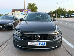 
										Volkswagen Tiguan 2.0 TDI 150 KS DSG7-Tiptronik F1 Life LED NAVI FACELIFT 2022 full									