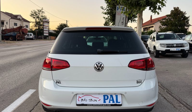 
								Volkswagen Golf 7 1.6 TDI 105 KS Comfortline Park Assist full									
