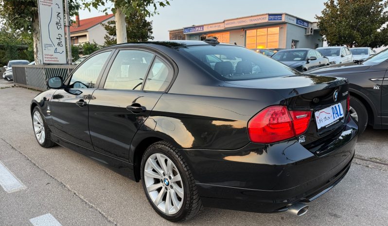 
								BMW 320 d E90 XDRIVE Automatik 184 KS Xenon LED 2011 full									