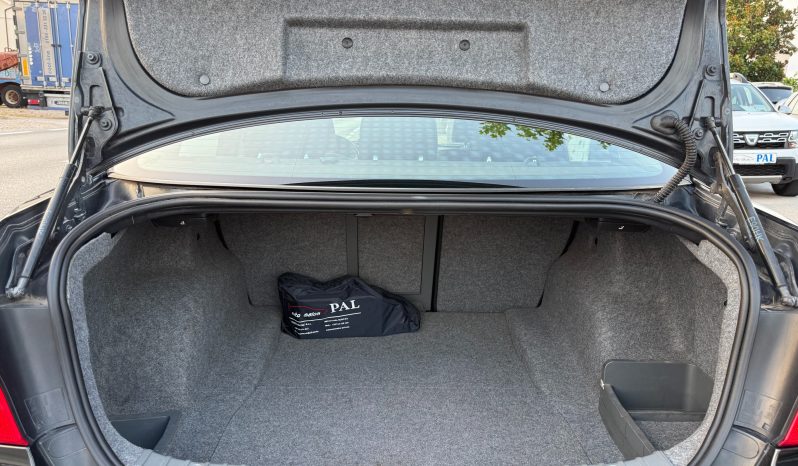 
								BMW 320 d E90 XDRIVE Automatik 184 KS Xenon LED 2011 full									