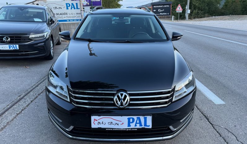 
								Volkswagen Passat 7 2.0 TDI DSG Automatik 140 KS NAVI 2012 full									