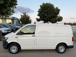 
										Volkswagen Transporter T6 2.0 TDI 150 KS Senzori 3 Sjedišta LKW 2019 full									