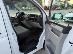 
										Volkswagen Transporter T6 2.0 TDI 150 KS Senzori 3 Sjedišta LKW 2019 full									