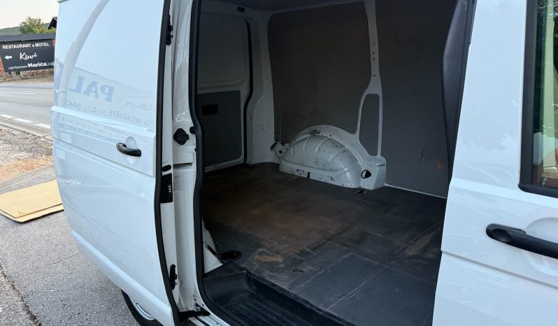 
								Volkswagen Transporter T6 2.0 TDI 150 KS Senzori 3 Sjedišta LKW 2019 full									