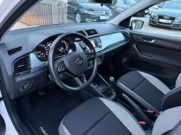 
										Škoda Fabia 1.4 TDI 90 KS Front Assist Euro 6 2015 full									