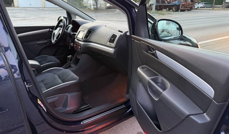 
								Volkswagen Sharan 2.0 TDI DSG F1 140 KS 7 Sjedišta Highline 2011 full									