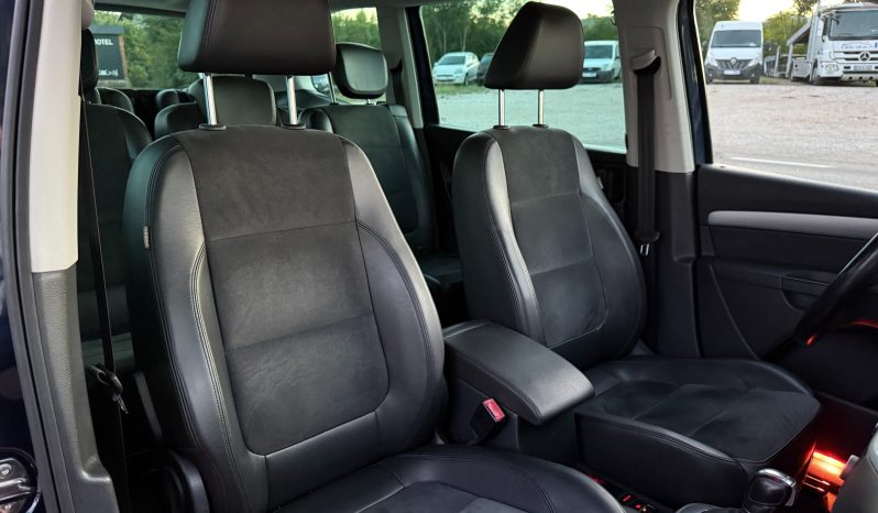 
								Volkswagen Sharan 2.0 TDI DSG F1 140 KS 7 Sjedišta Highline 2011 full									