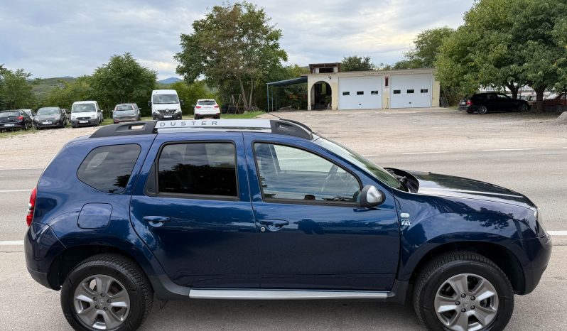 
								Dacia Duster 1.5 dCi 110 KS Laureate NAVI Senzori FACELIFT 2018 full									