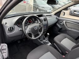 
										Dacia Duster 1.5 dCi 110 KS Laureate NAVI Senzori FACELIFT 2018 full									