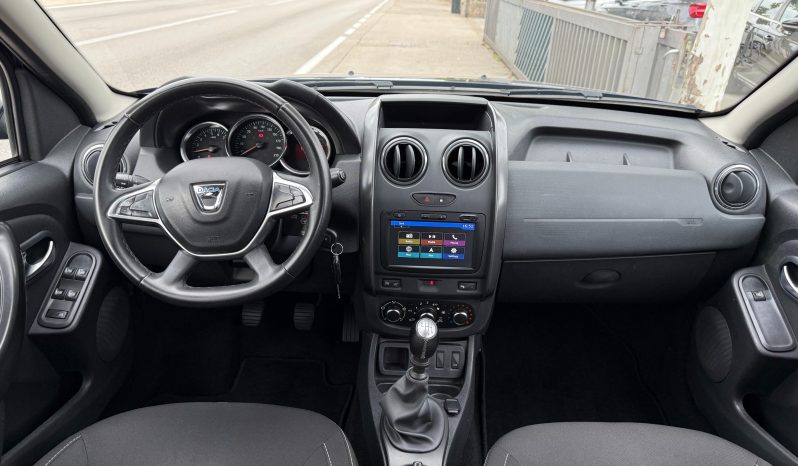 
								Dacia Duster 1.5 dCi 110 KS Laureate NAVI Senzori FACELIFT 2018 full									