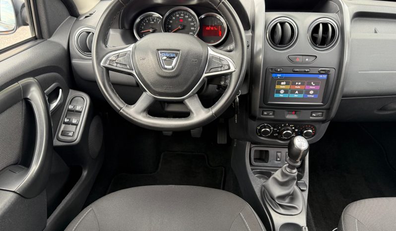 
								Dacia Duster 1.5 dCi 110 KS Laureate NAVI Senzori FACELIFT 2018 full									