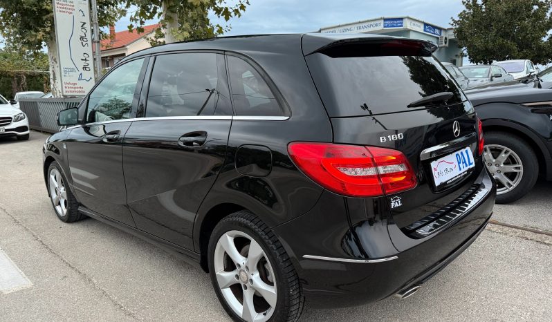 
								Mercedes-Benz B 180 CDI Automatik F1 NAVI Xenon LED Kamera 2014 full									