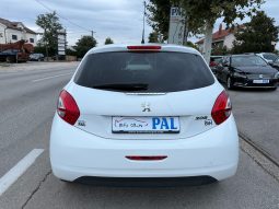 
										Peugeot 208 1.4 HDI Allure Sport NAVI Panorama full									