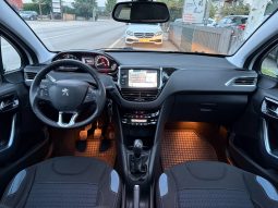 
										Peugeot 208 1.4 HDI Allure Sport NAVI Panorama full									