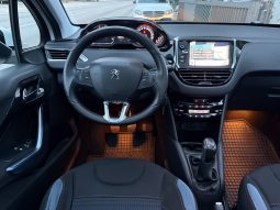 
										Peugeot 208 1.4 HDI Allure Sport NAVI Panorama full									