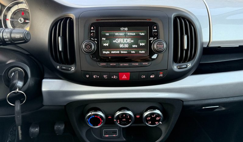 
								Fiat 500L Living 1.6 MultiJet 105 KS 2015 full									
