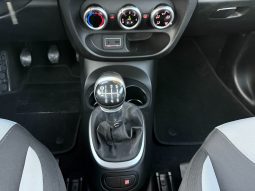 
										Fiat 500L Living 1.6 MultiJet 105 KS 2015 full									