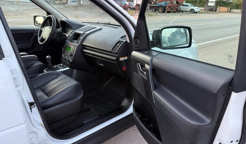 
								Land Rover Freelander 2 2.2 D TD4 S 150 KS 4×4 2012 full									