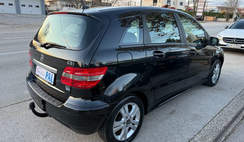 
								Mercedes-Benz B 180 CDI FACELIFT Euro Kuka 2010 full									