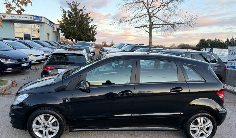 
								Mercedes-Benz B 180 CDI FACELIFT Euro Kuka 2010 full									