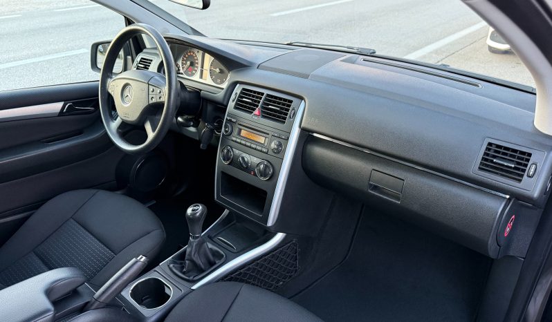 
								Mercedes-Benz B 180 CDI FACELIFT Euro Kuka 2010 full									