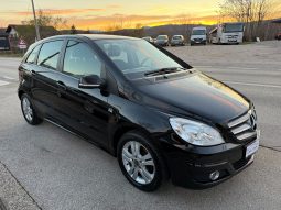 
										Mercedes-Benz B 180 CDI FACELIFT Euro Kuka 2010 full									