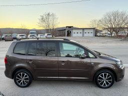 
										Volkswagen Touran 1.2 TSI 105 KS Comfortline 7 Sjedišta Alarm 2012 full									