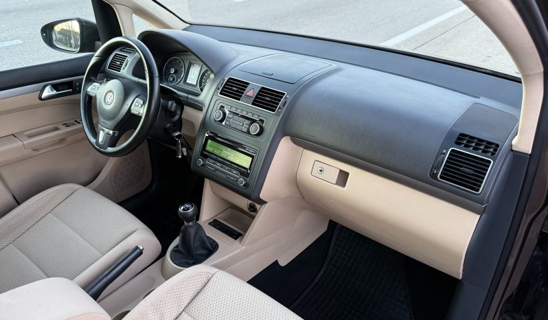 
								Volkswagen Touran 1.2 TSI 105 KS Comfortline 7 Sjedišta Alarm 2012 full									