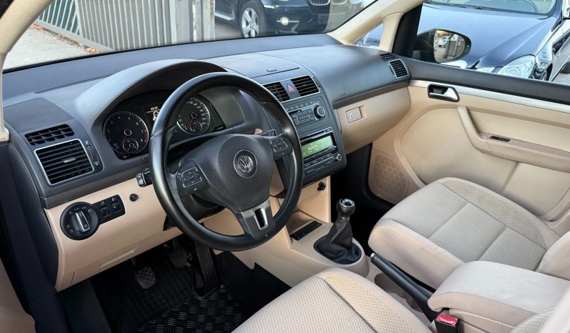 
								Volkswagen Touran 1.2 TSI 105 KS Comfortline 7 Sjedišta Alarm 2012 full									