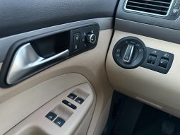 
										Volkswagen Touran 1.2 TSI 105 KS Comfortline 7 Sjedišta Alarm 2012 full									