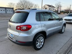 
										Volkswagen Tiguan 2.0 TDI 140 KS 4MOTION Sport Style 2011 full									