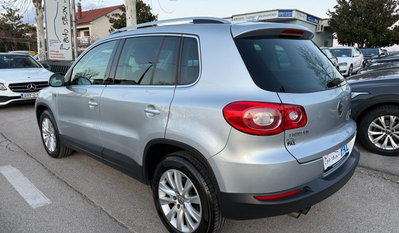 
								Volkswagen Tiguan 2.0 TDI 140 KS 4MOTION Sport Style 2011 full									
