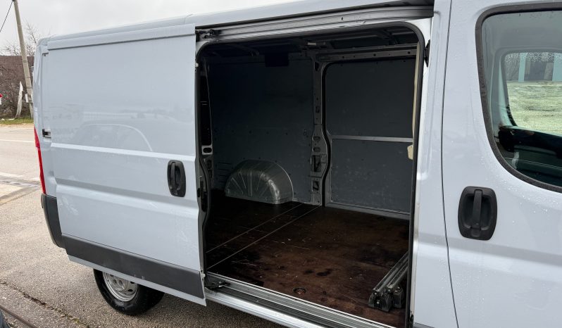 
								Fiat Ducato PROFESSIONAL 2.0 MultiJet 3 Sjedišta NAVIGACIJA Kamera full									