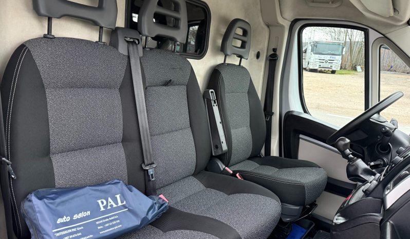 
								Fiat Ducato PROFESSIONAL 2.0 MultiJet 3 Sjedišta NAVIGACIJA Kamera full									