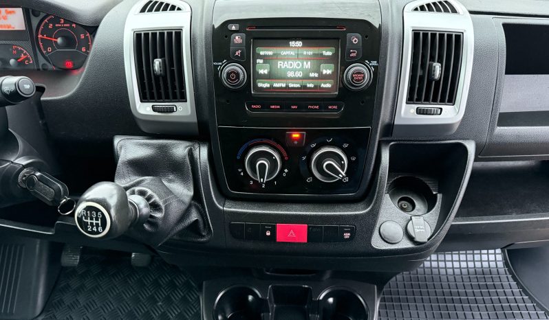 
								Fiat Ducato PROFESSIONAL 2.0 MultiJet 3 Sjedišta NAVIGACIJA Kamera full									
