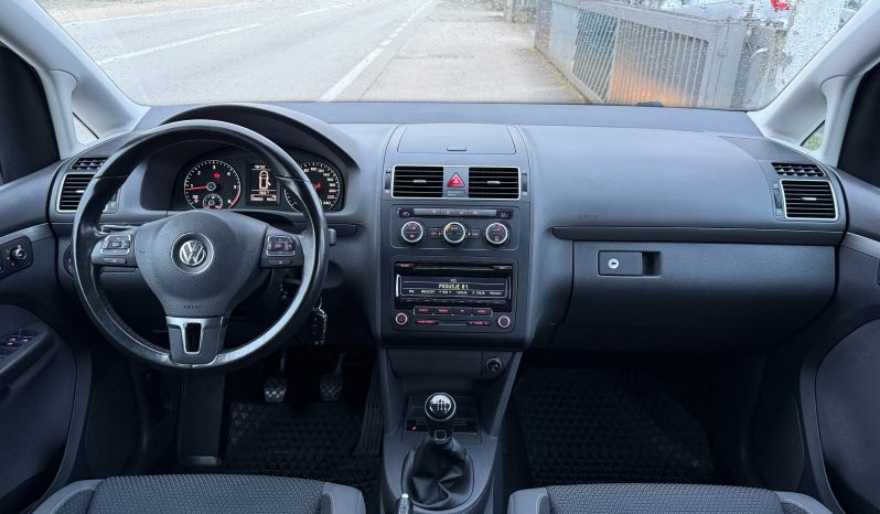 
								Volkswagen Touran 1.6 TDI 105 KS Comfortline 2013 full									