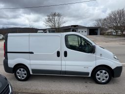 
										Renault Trafic 2.0 dCi 115 KS 3 Sjedišta Euro 5 2011 full									