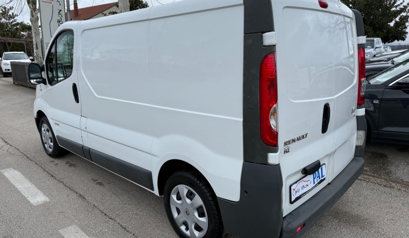 
								Renault Trafic 2.0 dCi 115 KS 3 Sjedišta Euro 5 2011 full									