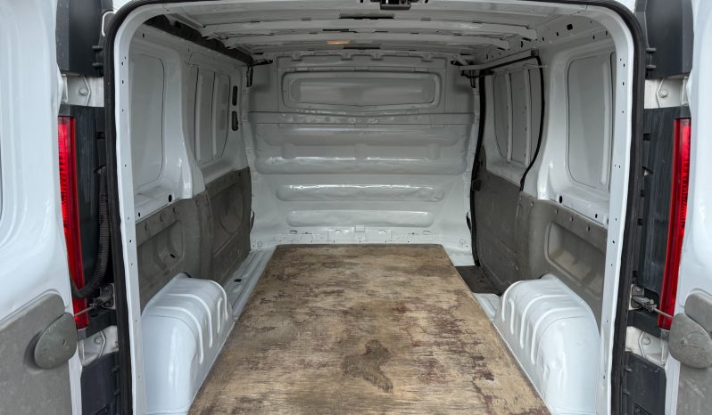 
								Renault Trafic 2.0 dCi 115 KS 3 Sjedišta Euro 5 2011 full									